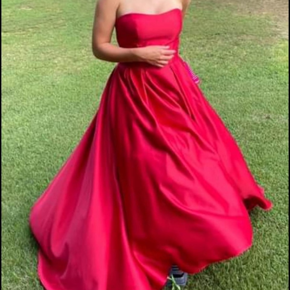 Betsy Adams Red strapless dress size 6